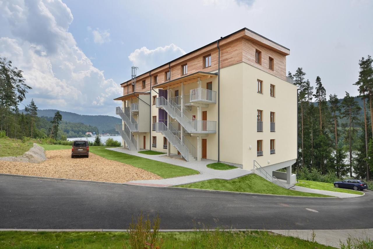 Element Lakeside Apartments Lipno nad Vltavou Esterno foto